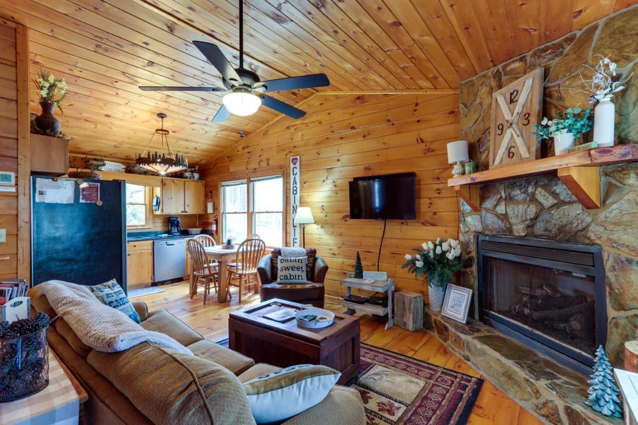 Blue Ridge Cozy Cabin In The Woods With Hot Tub! المظهر الخارجي الصورة